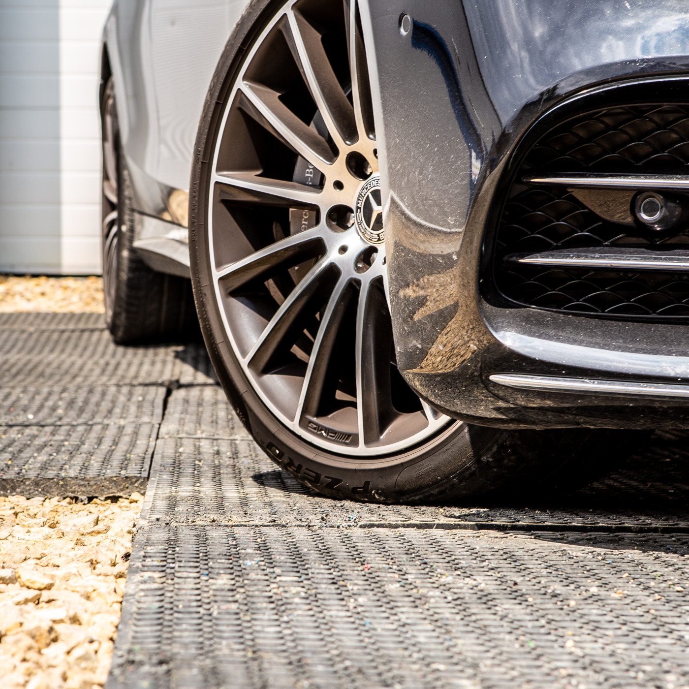 Compressed by jpeg-recompress